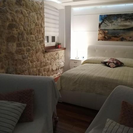 V&M Luxury Studio Pag Town Kültér fotó