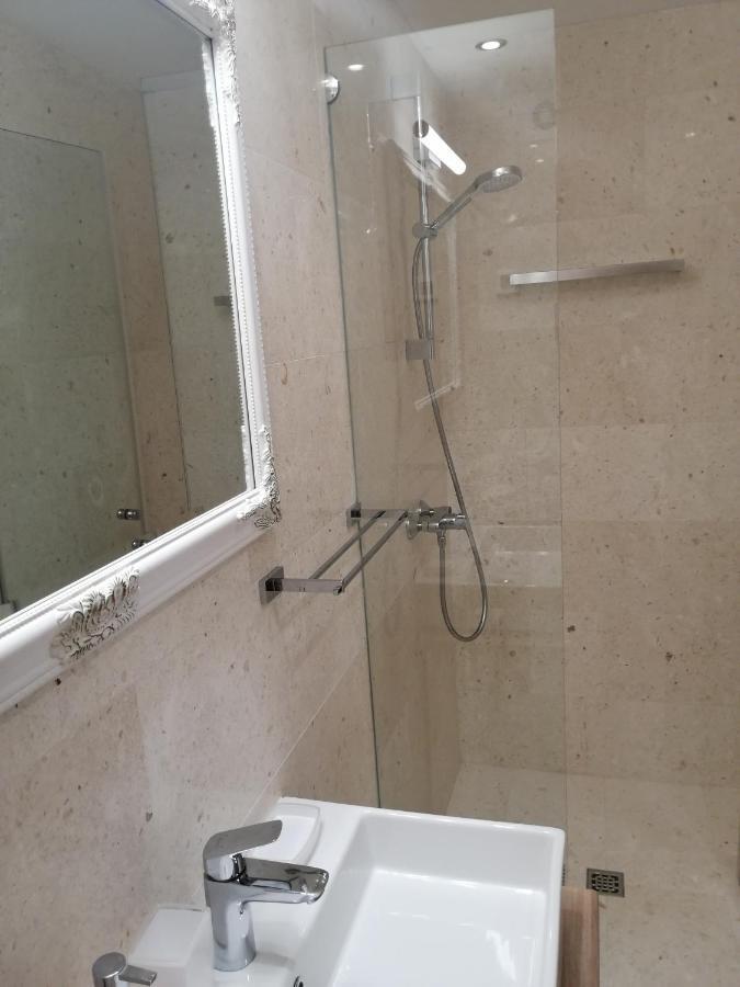 V&M Luxury Studio Pag Town Kültér fotó